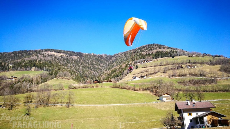 DH11.17_Luesen-Paragliding-214.jpg