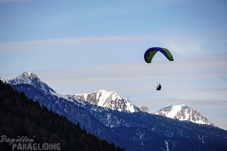 DH11.17_Luesen-Paragliding-268.jpg