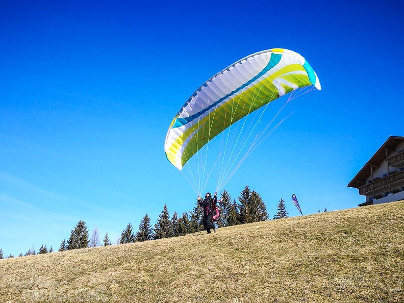 DH11.17_Luesen-Paragliding-406.jpg