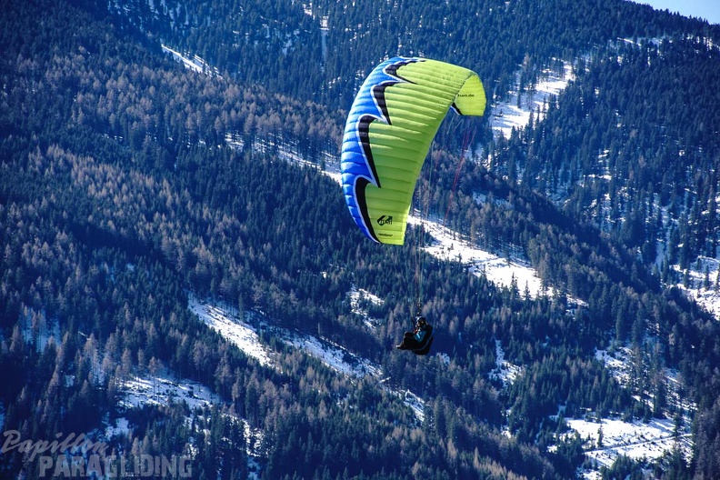 DH11.17_Luesen-Paragliding-438.jpg