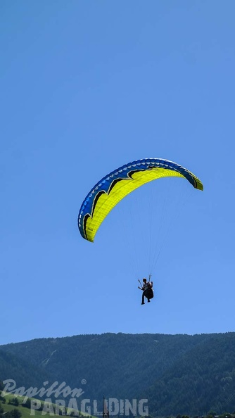 DH27.17_Luesen-Paragliding-143.jpg