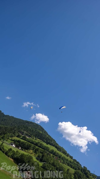 DH27.17_Luesen-Paragliding-160.jpg