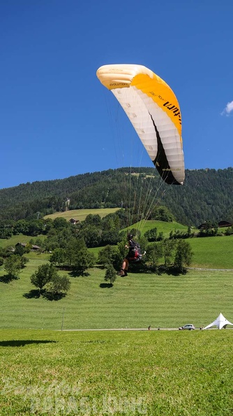 DH27.17_Luesen-Paragliding-171.jpg