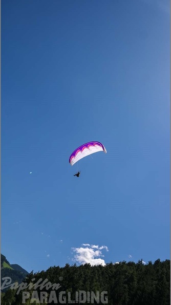 DH27.17 Luesen-Paragliding-187