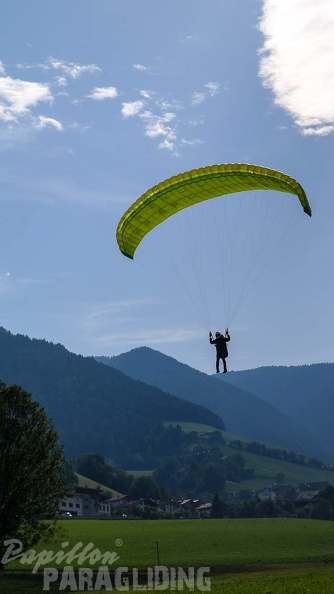 DH27.17 Luesen-Paragliding-238