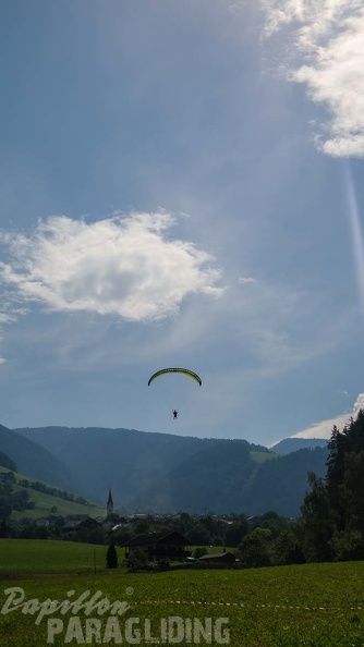 DH27.17_Luesen-Paragliding-277.jpg
