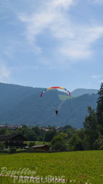 DH27.17 Luesen-Paragliding-303