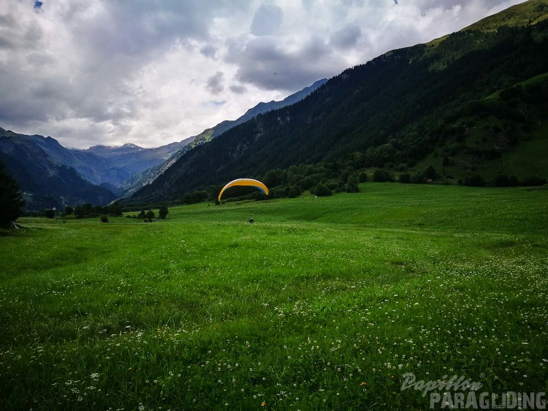 DH29.17 Paragliding-Luesen-135