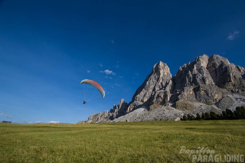 DH34.17 Luesen-Paragliding-1003