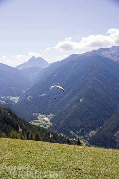 DH34.17_Luesen-Paragliding-114.jpg
