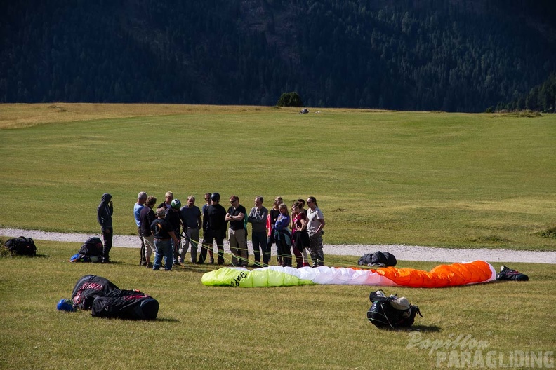 DH34.17 Luesen-Paragliding-177