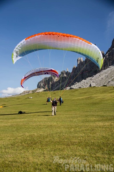 DH34.17 Luesen-Paragliding-426