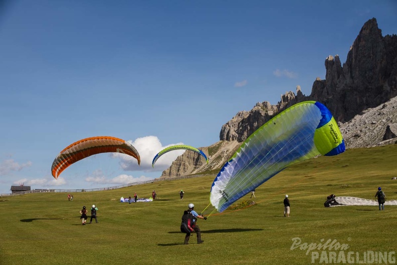 DH34.17_Luesen-Paragliding-466.jpg