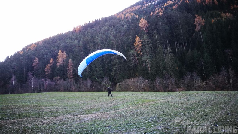 DH47.17-Luesen Paragliding-163