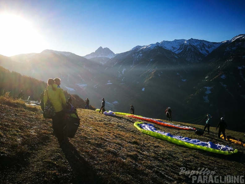 DH47.17-Luesen Paragliding-254