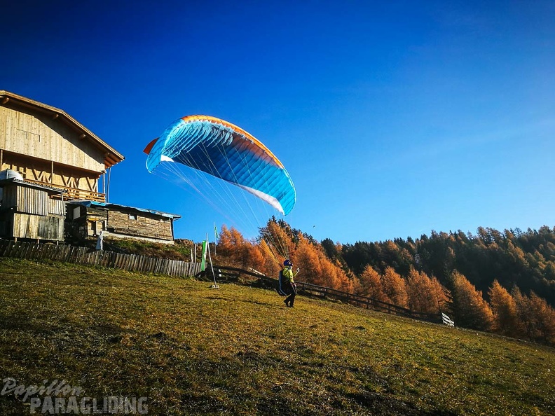 DH47.17-Luesen_Paragliding-273.jpg