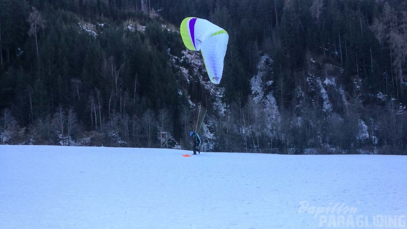 DH52.17 Luesen-Paragliding-177