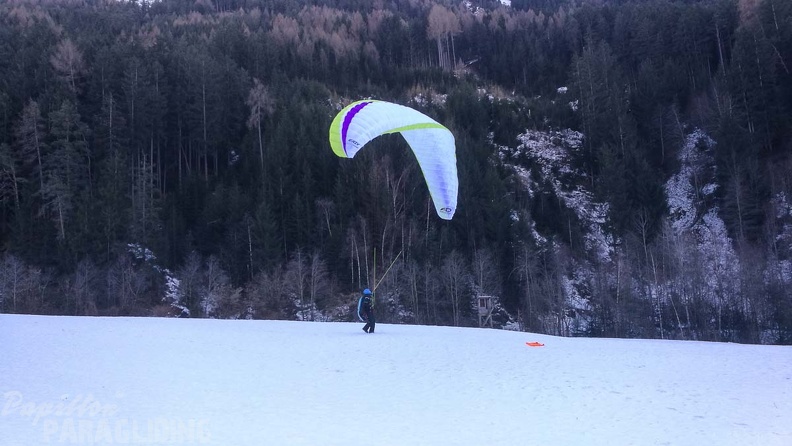 DH52.17 Luesen-Paragliding-178