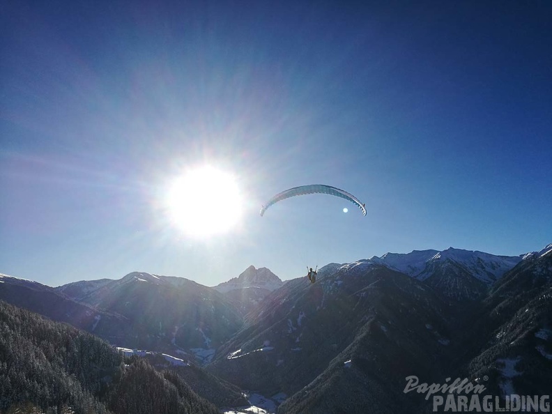 DH52.17_Luesen-Paragliding-451.jpg