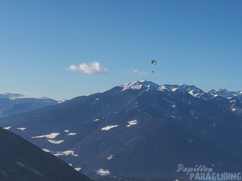 DH52.17 Luesen-Paragliding-521