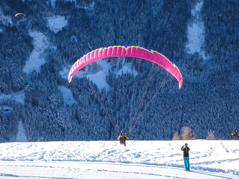 DH1.18 Luesen-Paragliding-188