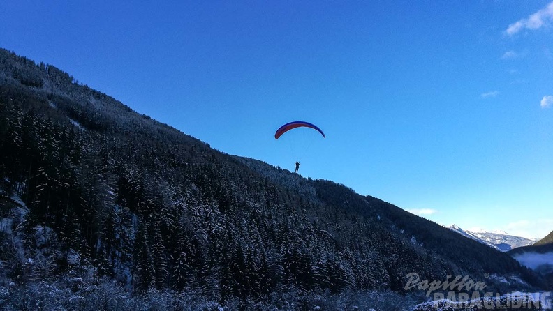 DH1.18_Luesen-Paragliding-342.jpg