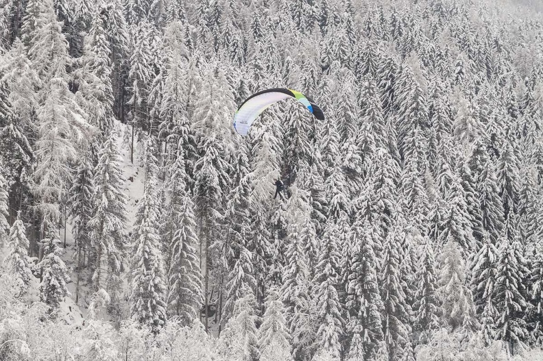 DH1.18_Luesen-Paragliding-568.jpg