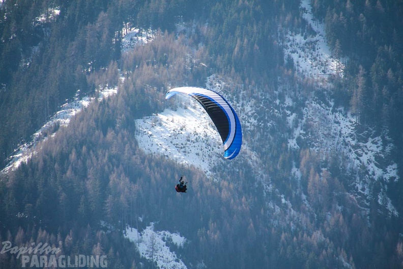 DH12.18_Luesen-Paragliding-117.jpg