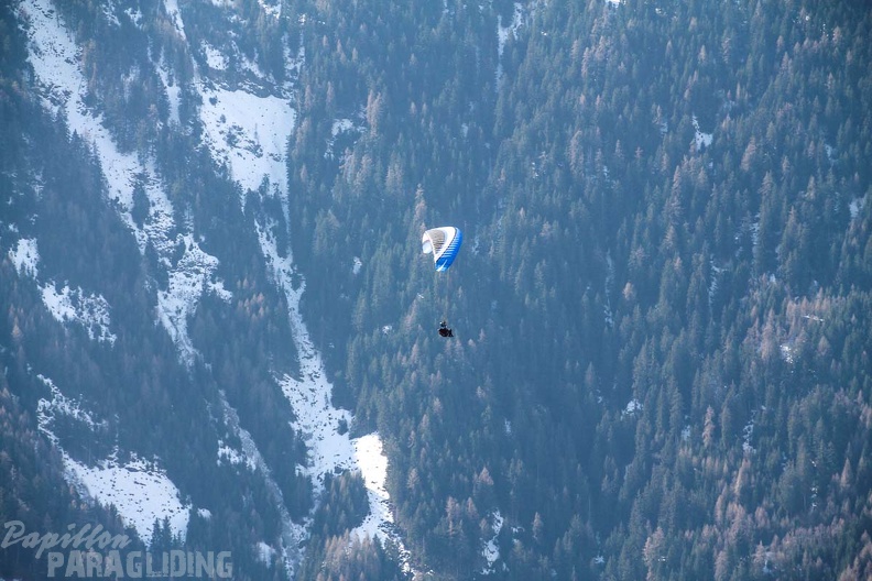 DH12.18 Luesen-Paragliding-121
