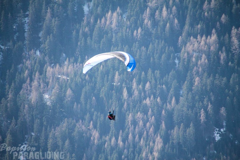 DH12.18_Luesen-Paragliding-124.jpg