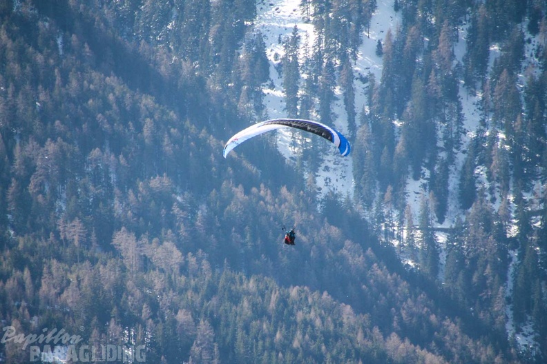 DH12.18_Luesen-Paragliding-126.jpg