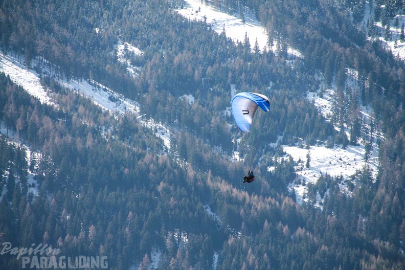 DH12.18 Luesen-Paragliding-133
