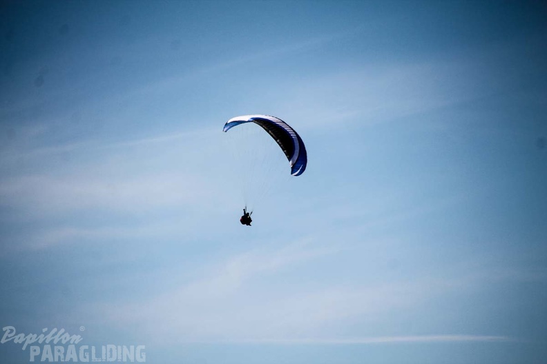 DH12.18 Luesen-Paragliding-172