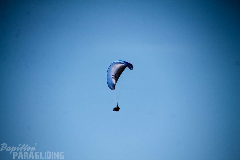 DH12.18 Luesen-Paragliding-179