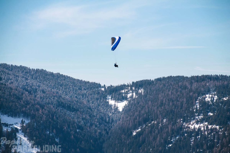 DH12.18 Luesen-Paragliding-233