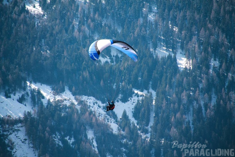 DH12.18_Luesen-Paragliding-242.jpg