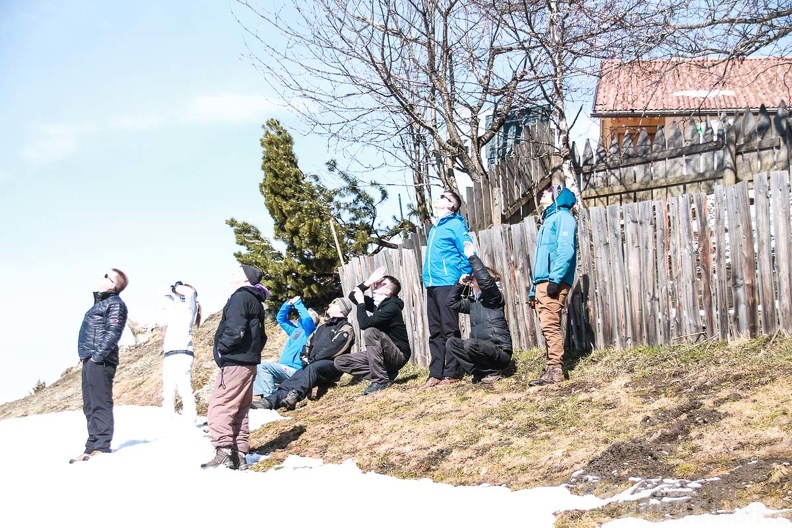 DH12.18 Luesen-Paragliding-310