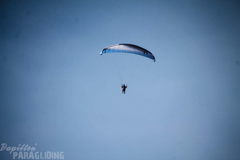 DH12.18 Luesen-Paragliding-346