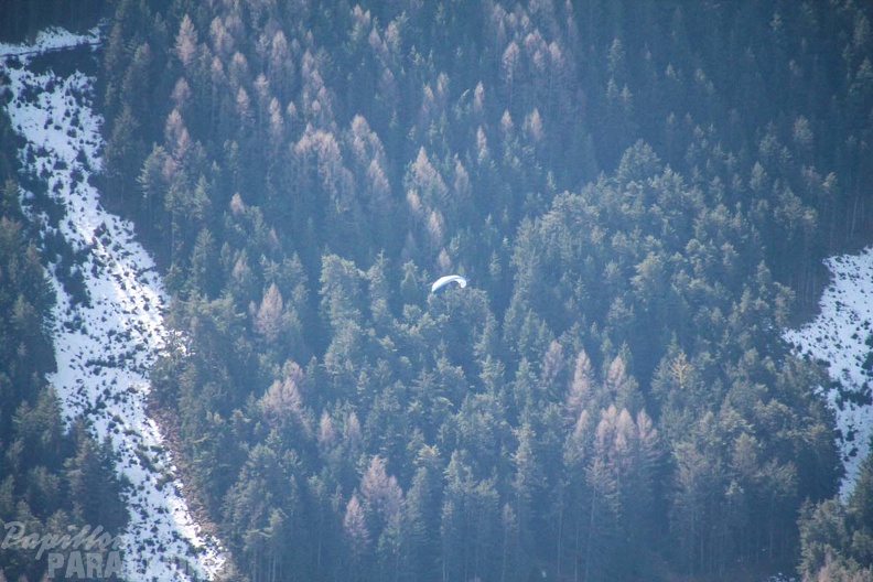 DH12.18 Luesen-Paragliding-416