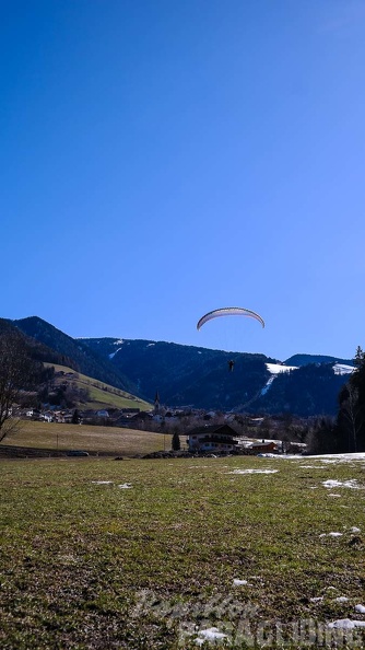 DH12.18_Luesen-Paragliding-571.jpg