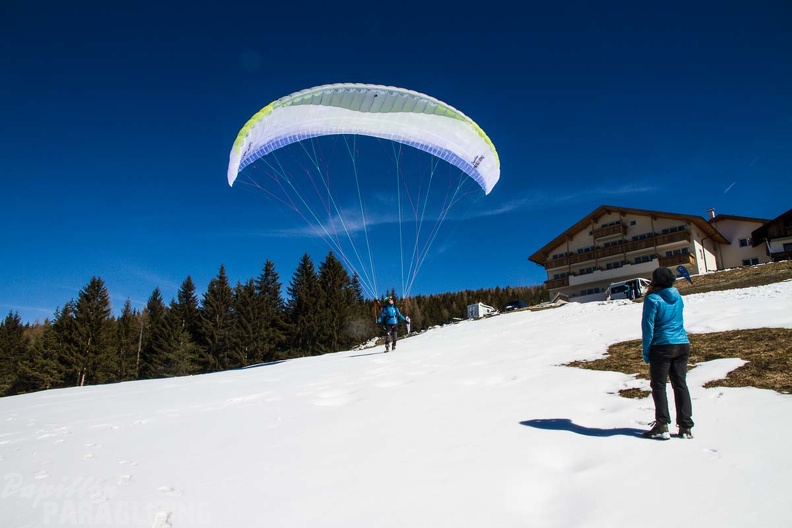 DH14.18 Luesen-Paragliding-1-1234
