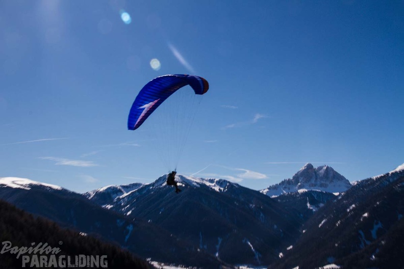 DH14.18 Luesen-Paragliding-1-946