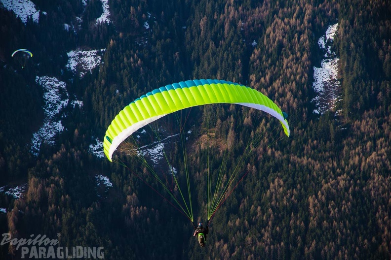 DH14.18 Luesen-Paragliding 2 -350