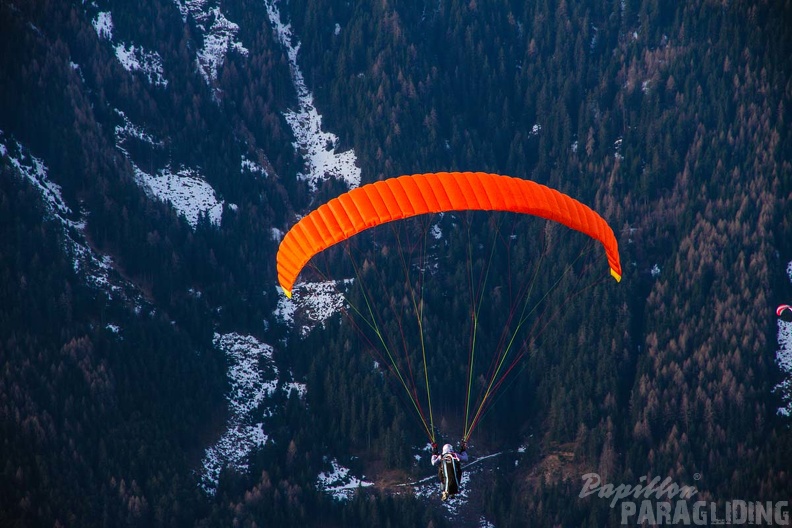 DH14.18 Luesen-Paragliding 2 -385