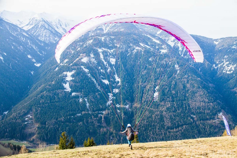 DH14.18_Luesen-Paragliding_2_-501.jpg