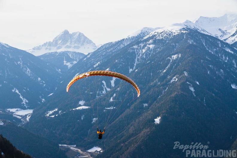 DH14.18_Luesen-Paragliding_2_-549.jpg