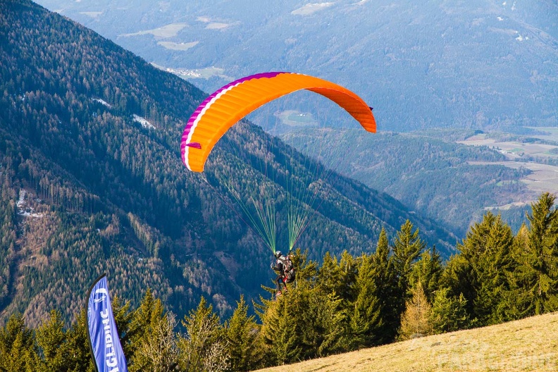 DH14.18_Luesen-Paragliding_2_-566.jpg