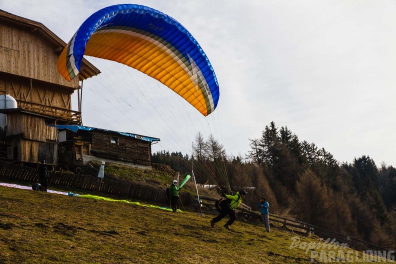 DH14.18 Luesen-Paragliding 2 -733