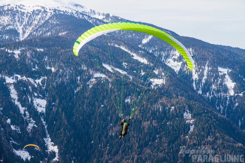 DH14.18_Luesen-Paragliding_2_-757.jpg