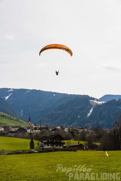 DH14.18 Luesen-Paragliding 2 -783